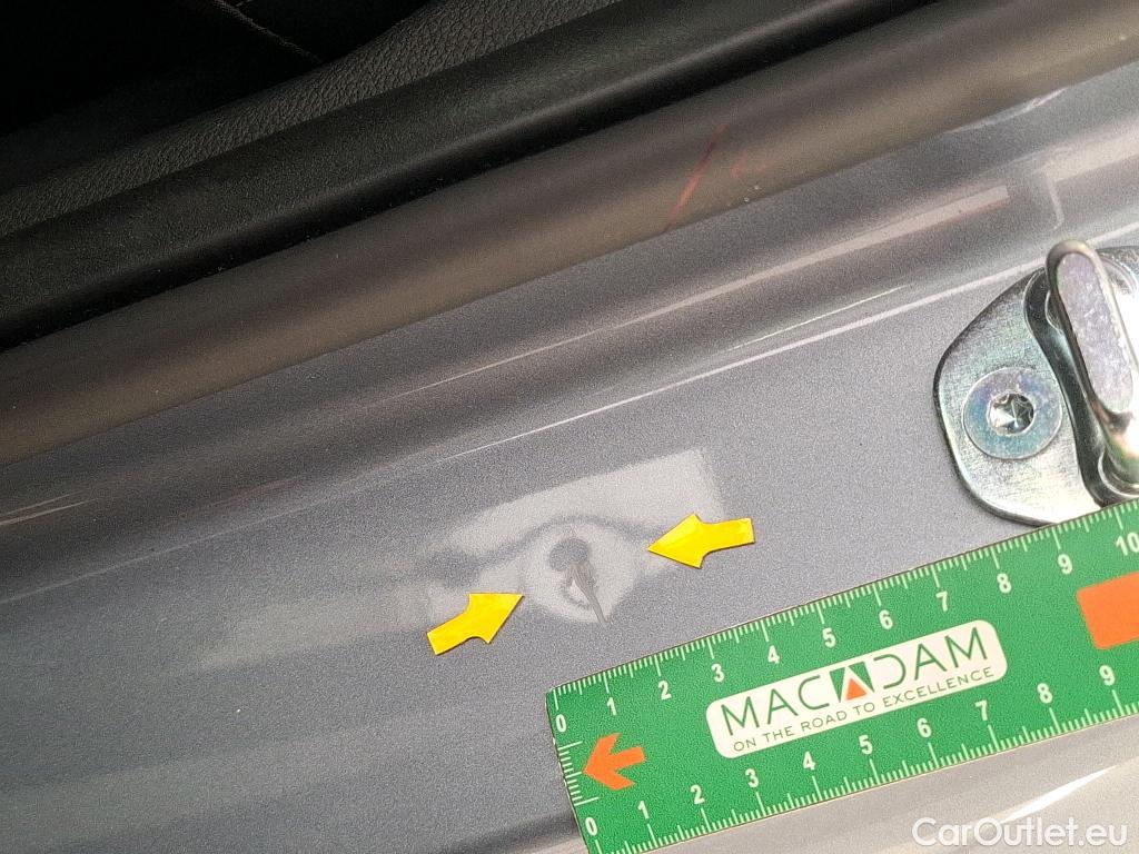  KIA  Sportage KIA  / 2021 / 5P / SUV 1.6 T-GDI 265 PHEV AUTO 4WD GT-LINE PREM #9