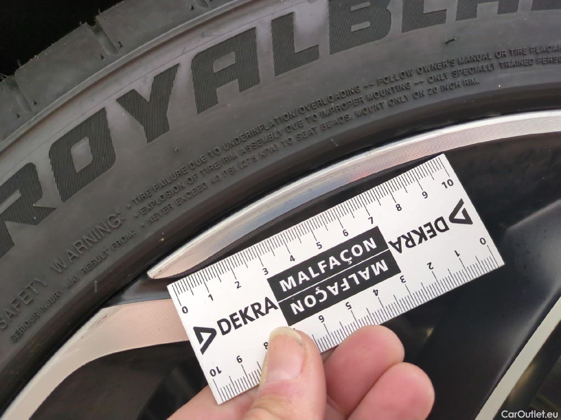  LYNK & Co  01 LYNK & CO  / 2020 / 5P / SUV 1.5 261ch  Hybride Rechargeable OPERATION STOCK #11