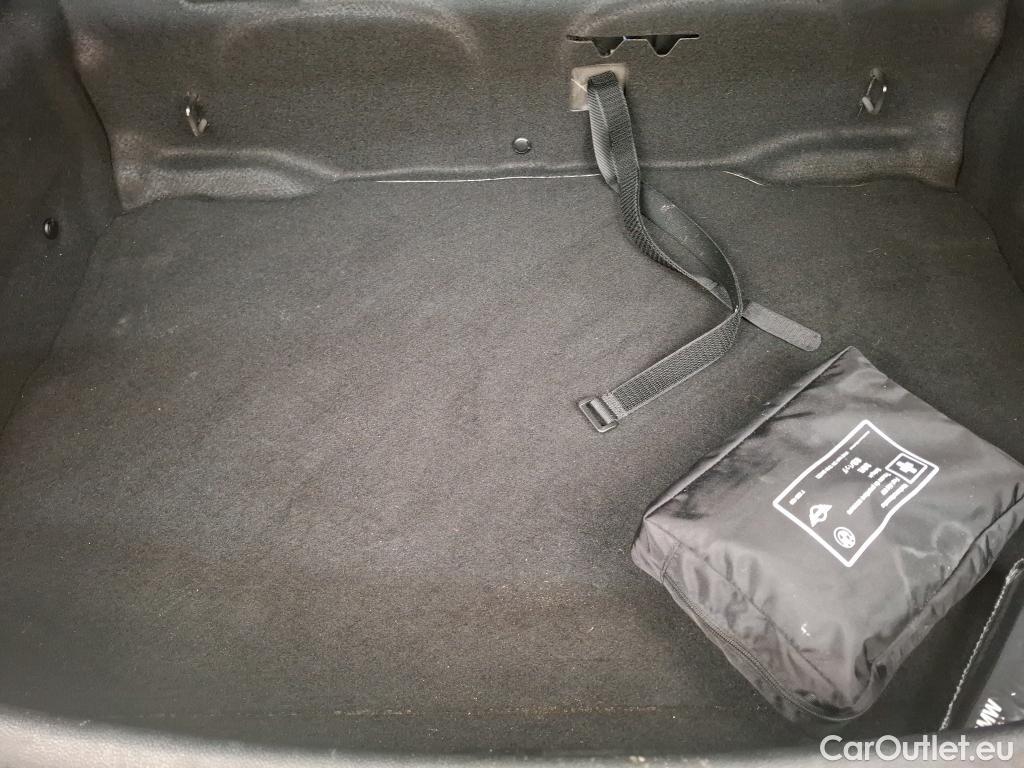  Mini  Countryman MINI  / 2020 / 5P / Crossover Cooper Essential 136 ch BVA7 #38