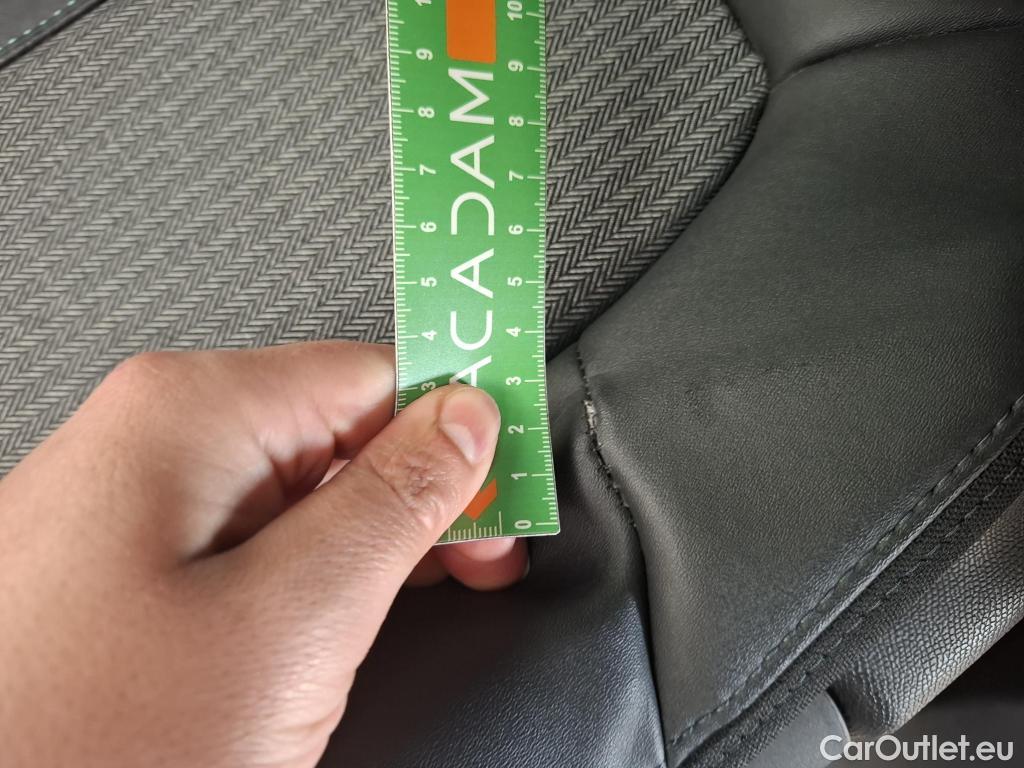  Peugeot  5008  Allure Pack 1.2 PureTech 130CV BVA8 7 Sieges E6d #9