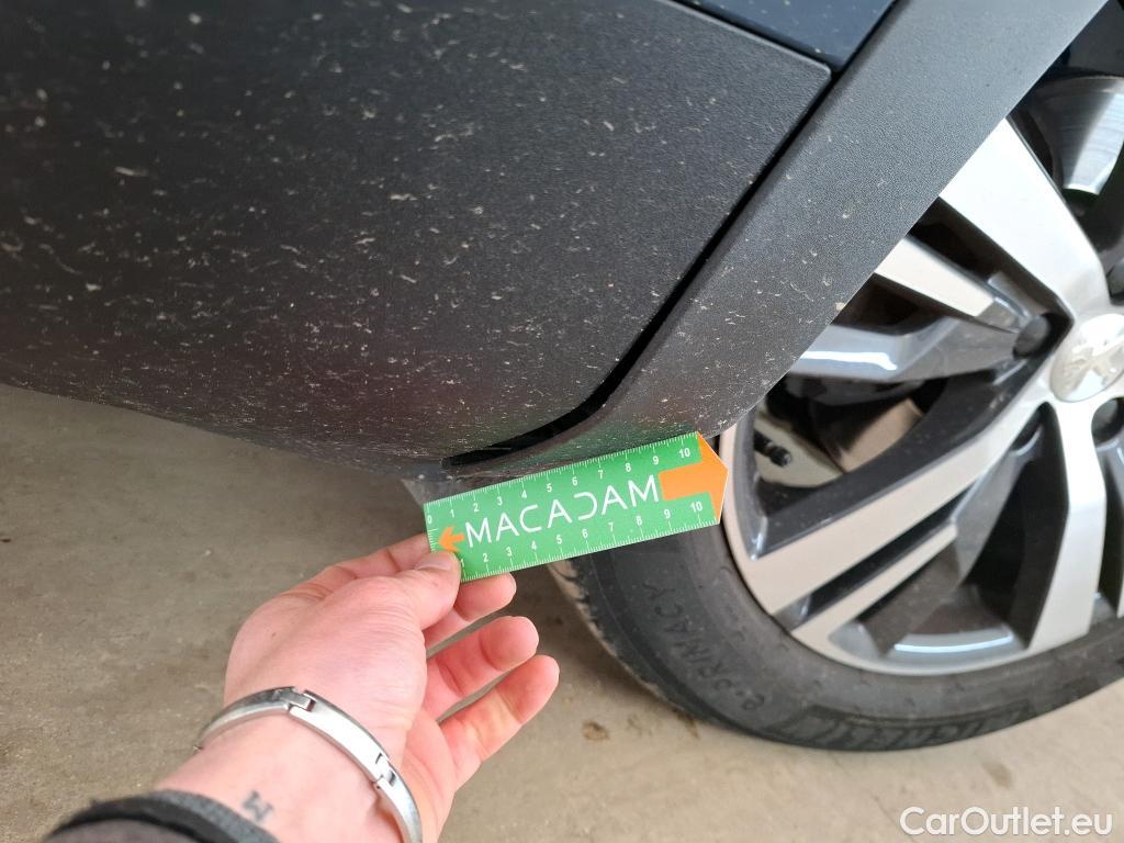  Peugeot  5008  Allure Pack 1.2 PureTech 130CV BVA8 7 Sieges E6d #44