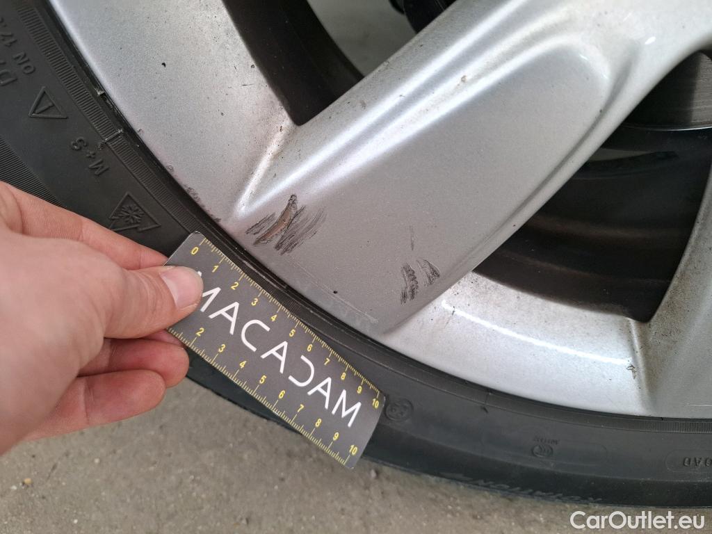  Mini  Countryman MINI  / 2020 / 5P / Crossover Cooper Essential 136 ch BVA7 #23