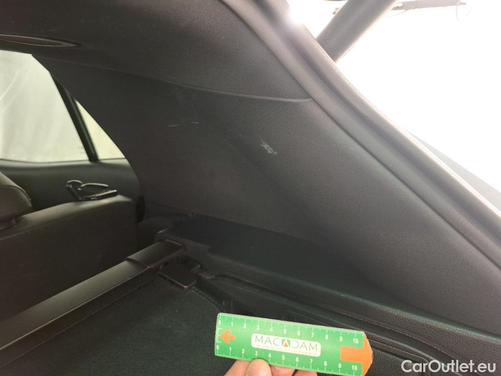  KIA  Sportage KIA  / 2021 / 5P / SUV 1.6 T-GDI 265 PHEV AUTO 4WD GT-LINE PREM #6