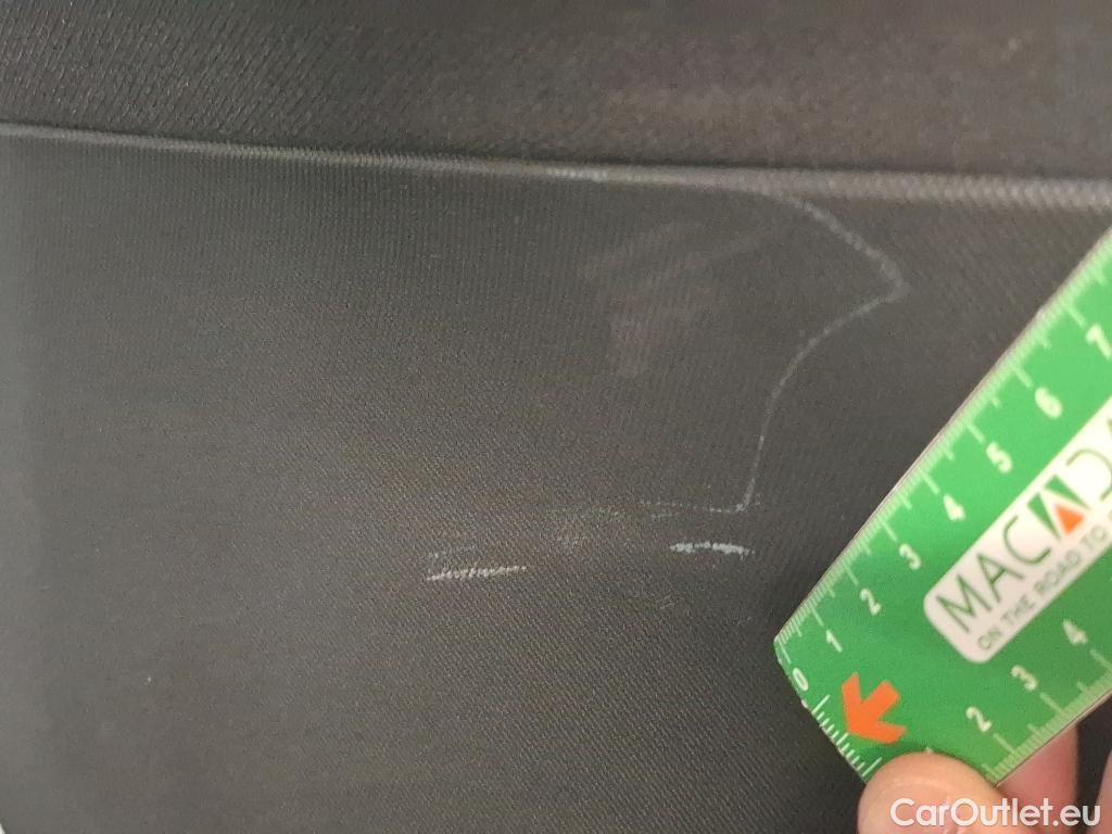  KIA  Sportage KIA  / 2021 / 5P / SUV 1.6 T-GDI 265 PHEV AUTO 4WD GT-LINE PREM #7