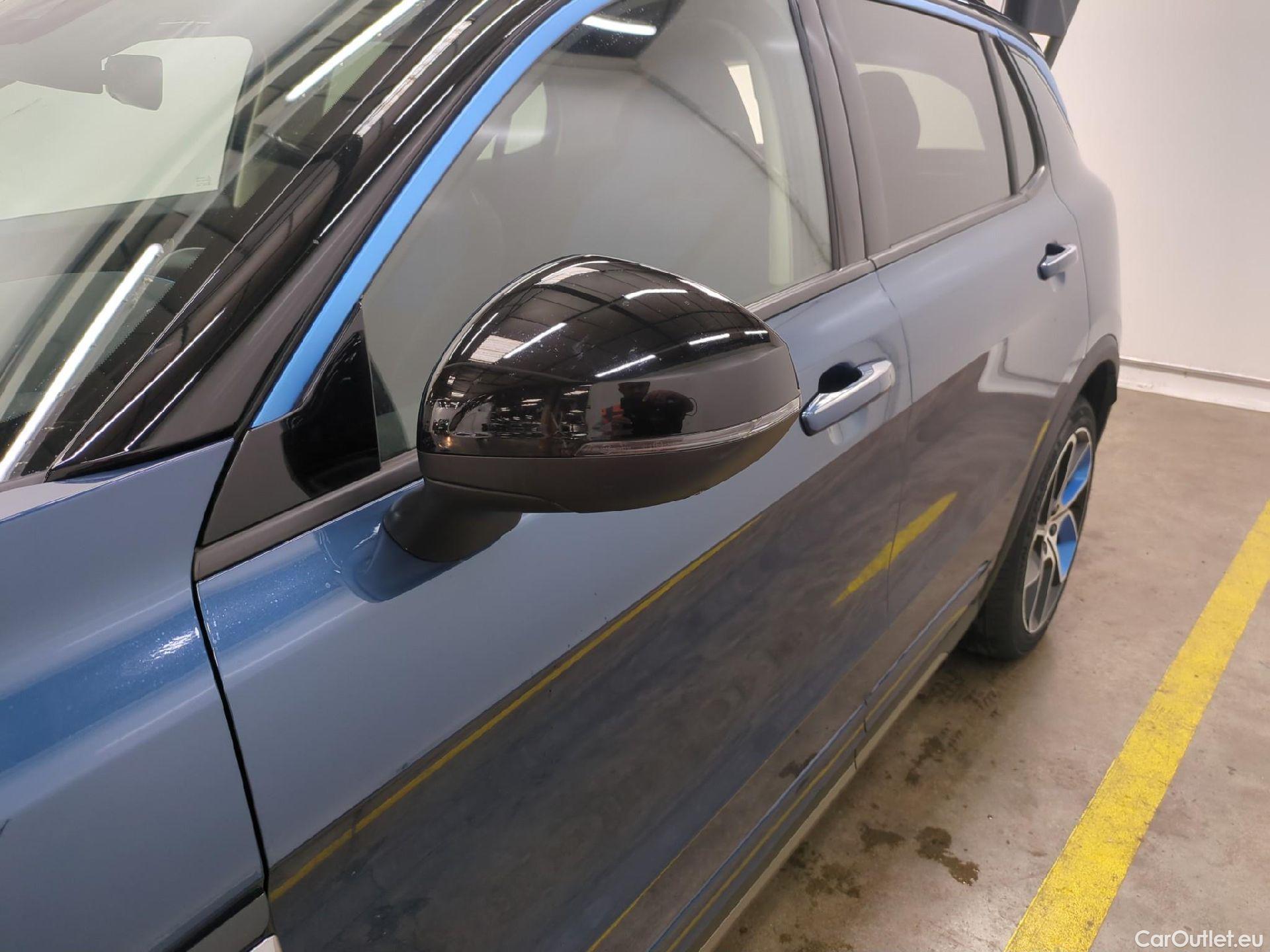  LYNK & Co  01 LYNK & CO  / 2020 / 5P / SUV 1.5 261ch  Hybride Rechargeable OPERATION STOCK #26