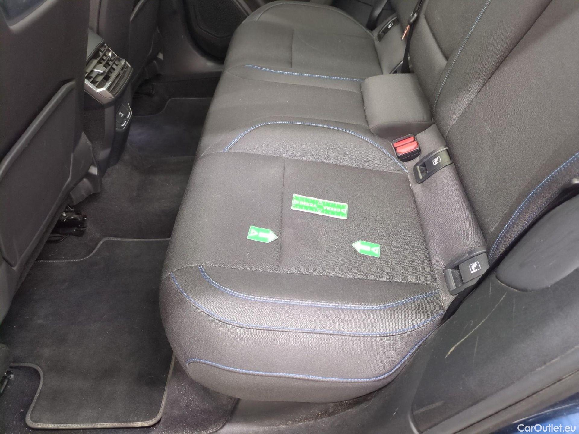  LYNK & Co  01 LYNK & CO  / 2020 / 5P / SUV 1.5 261ch  Hybride Rechargeable OPERATION STOCK #25