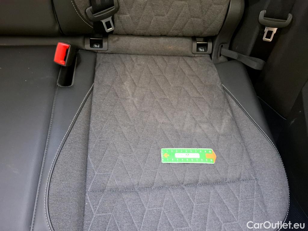  Volkswagen  Tiguan VOLKSWAGEN  / 2023 / 5P / SUV 2.0 TDI 150 DSG7 LIFE PLUS #10