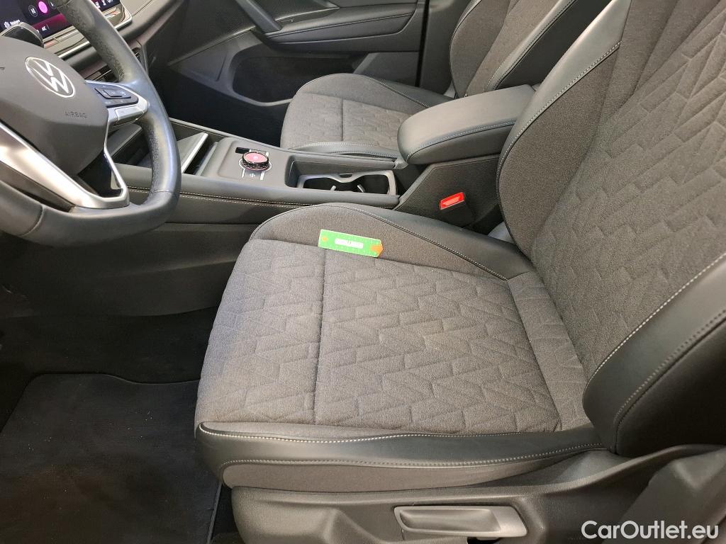  Volkswagen  Tiguan VOLKSWAGEN  / 2023 / 5P / SUV 2.0 TDI 150 DSG7 LIFE PLUS #7