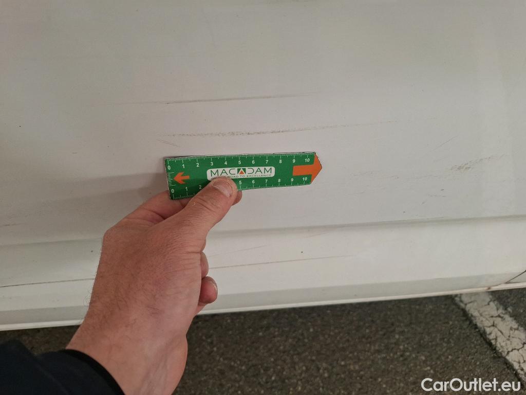  Volkswagen  Caddy VOLKSWAGEN  Cargo / 2020 / 4P / Fourgonnette 2.0 TDI 75ch Business #35