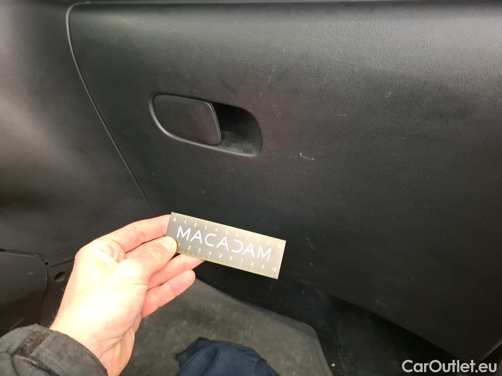  Citroen  C3  Société Feel 1.5 BlueHDI 100CV BVM5 E6dT #10