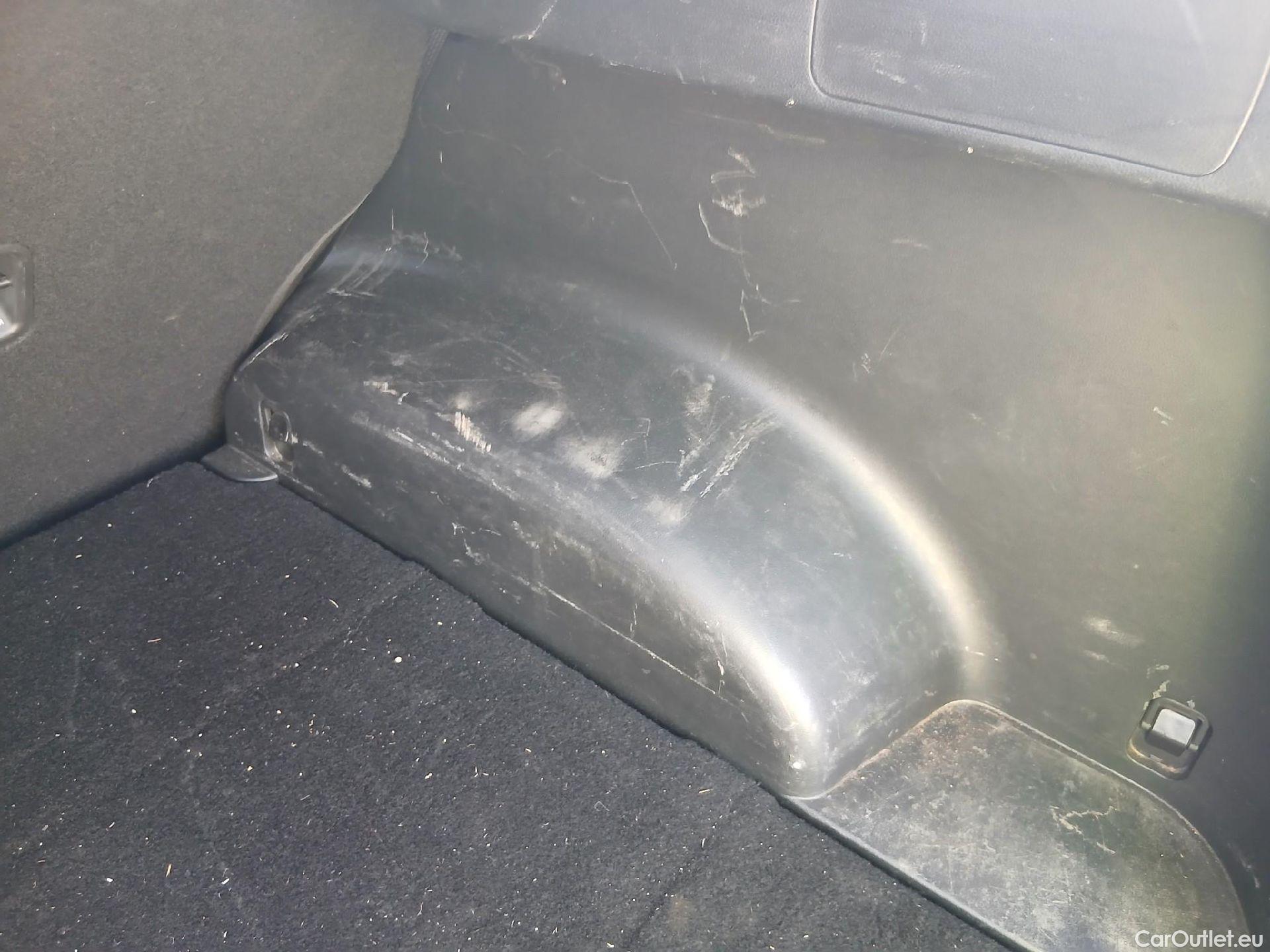  Hyundai  Tucson HYUNDAI  / 2020 / 5P / todoterreno 1.6 CRDI 100kW (136CV) 48V Maxx DCT 4x4 #29