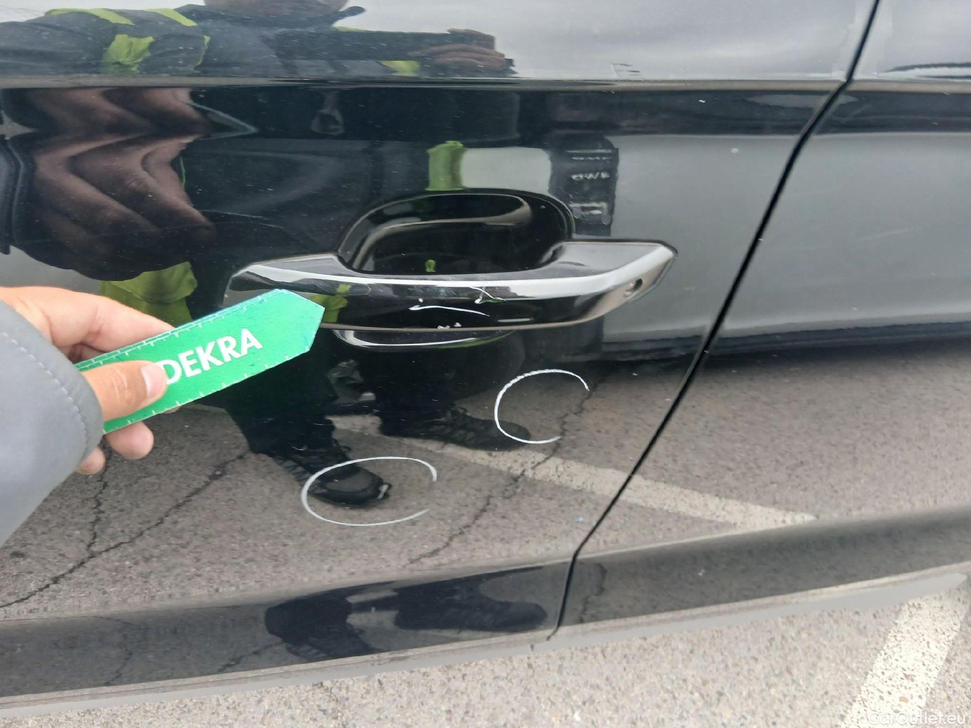  Audi  Q5 AUDI  / 2020 / 5P / todoterreno S line 40 TDI 150kW quattro-ultra #23