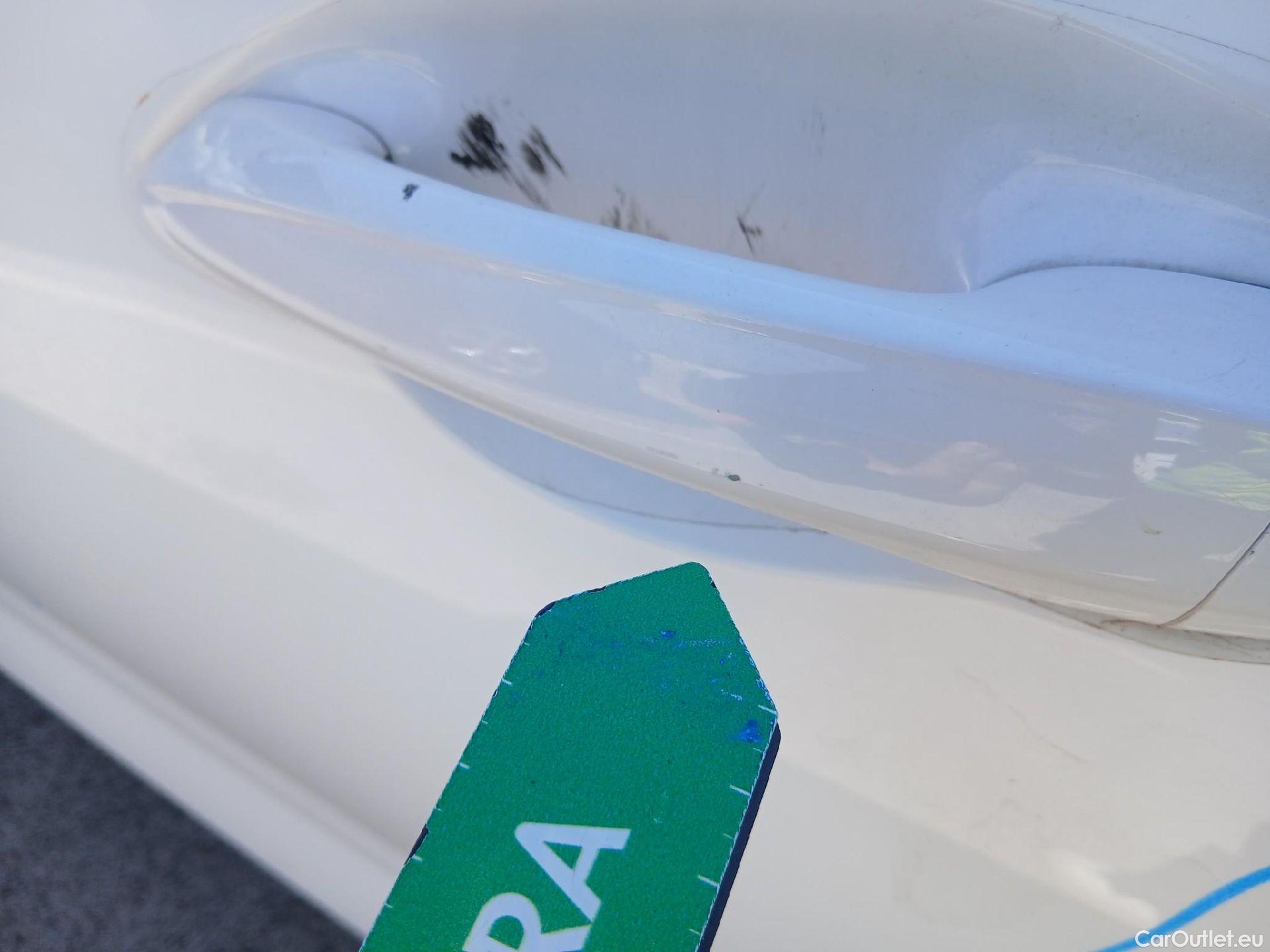  Hyundai  i20 HYUNDAI  / 2020 / 5P / berlina con portón 1.0 TGDI 74kW (100CV) 48V Essence #18