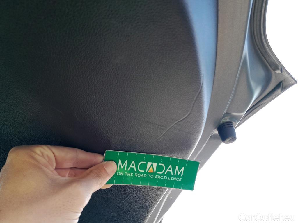  Hyundai  Konna HYUNDAI Kona / 2017 / 5P / todoterreno 1.6 GDI HEV Klass DT #12