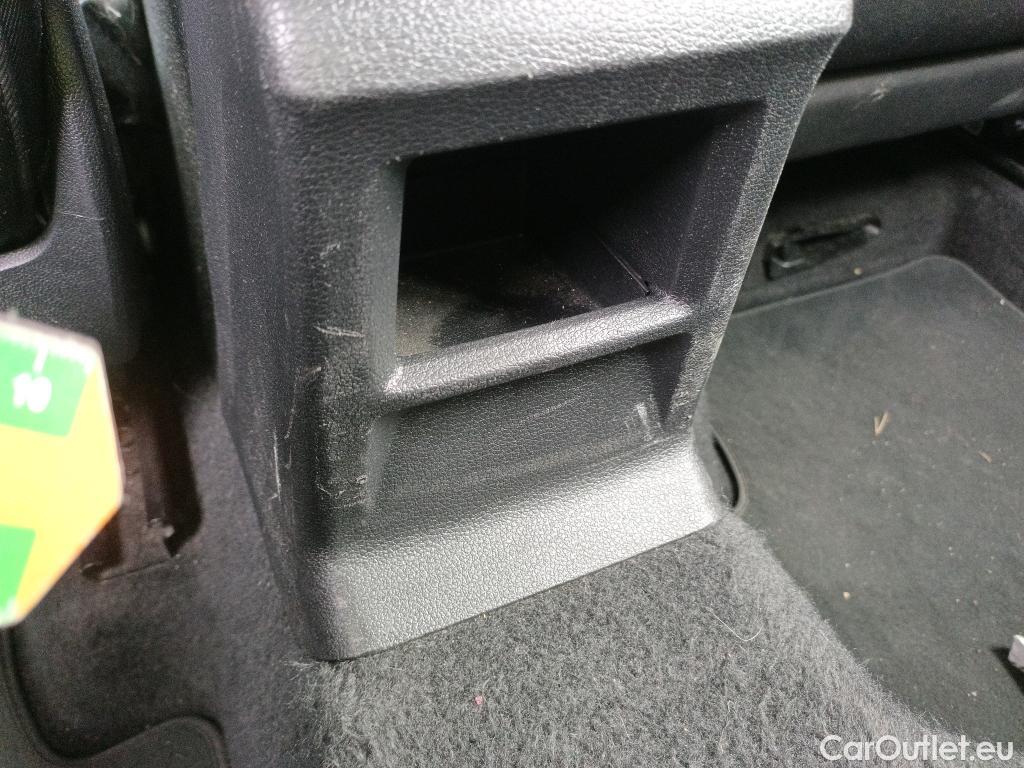  Audi  Q2 AUDI  / 2016 / 5P / todoterreno Design 30 TFSI 85kW (116CV) #2