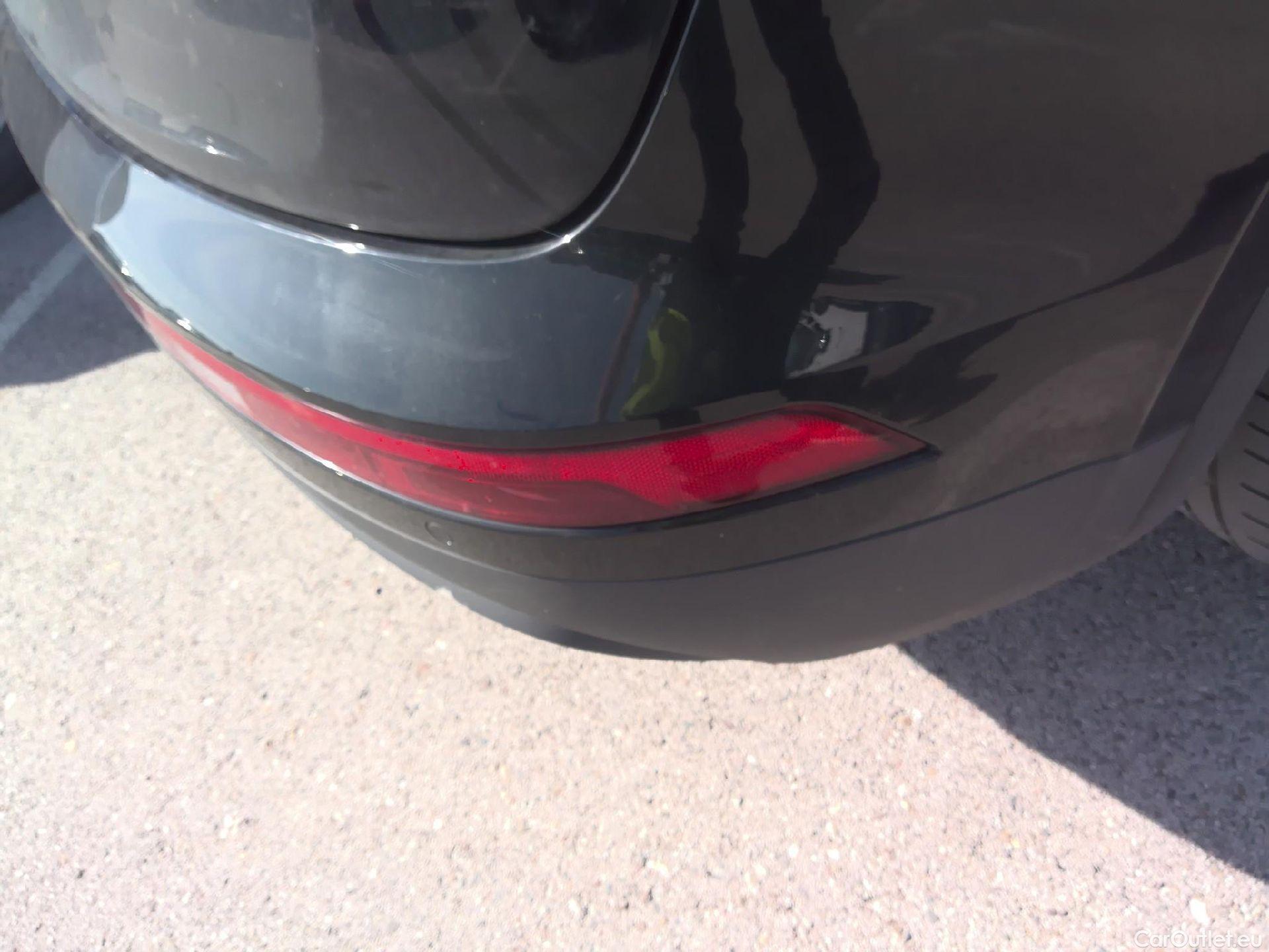  Audi  Q5 AUDI  / 2016 / 5P / todoterreno Advanced 2.0 TDI 110kW (150CV) #17