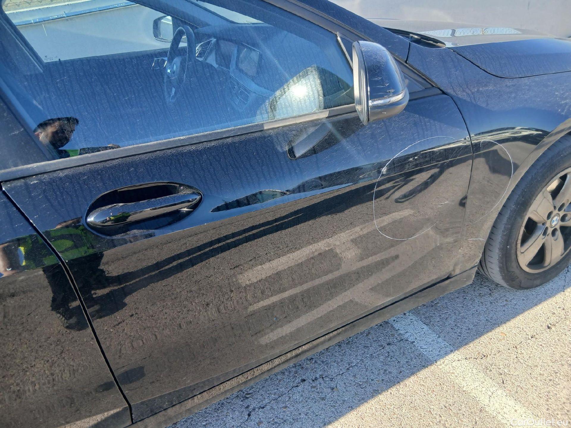  Bmw  Serie 1 BMW  / 2019 / 5P / berlina con portón 118i #13