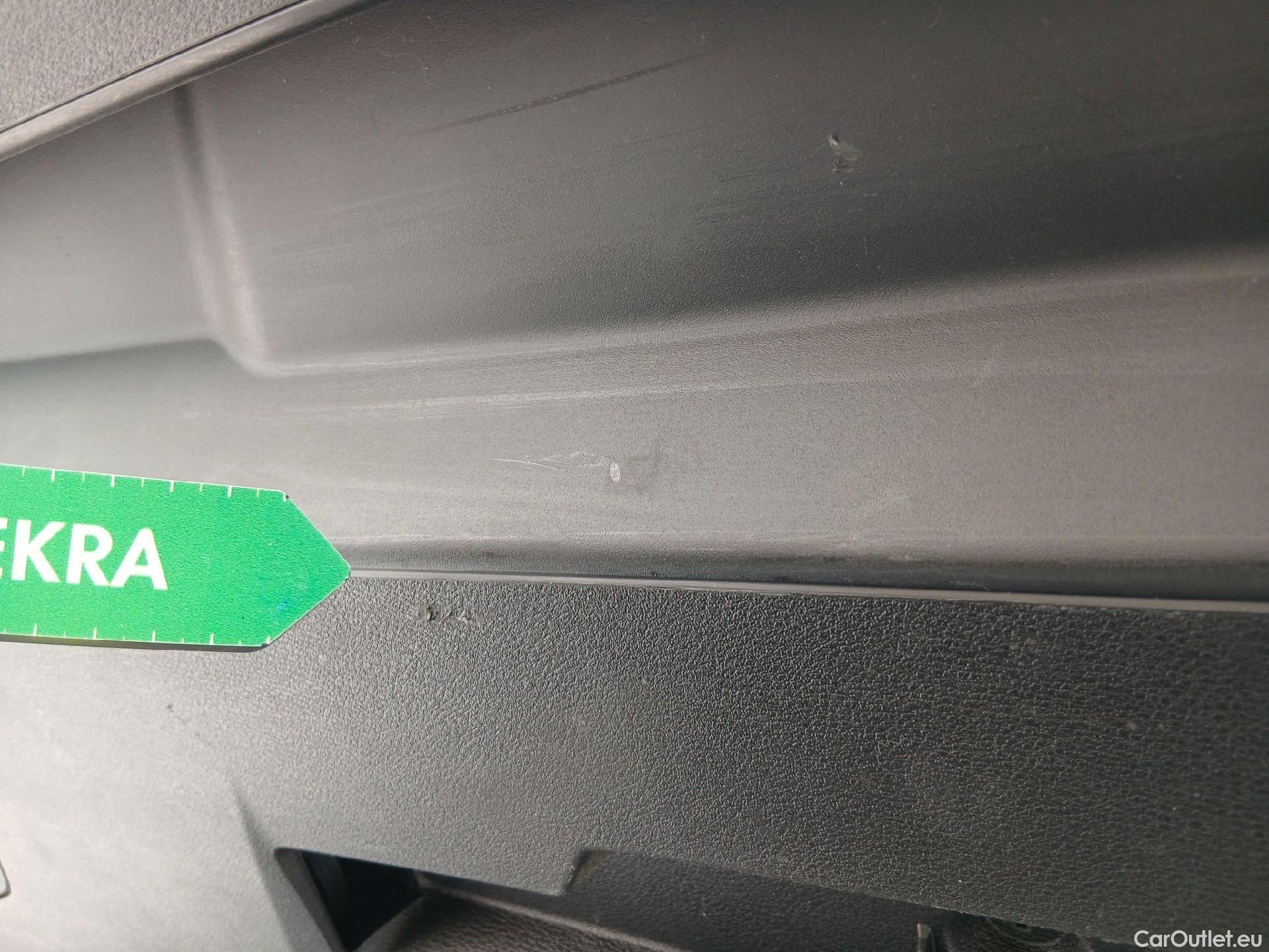  Bmw  X1 BMW  / 2019 / 5P / todoterreno sDrive16d #7