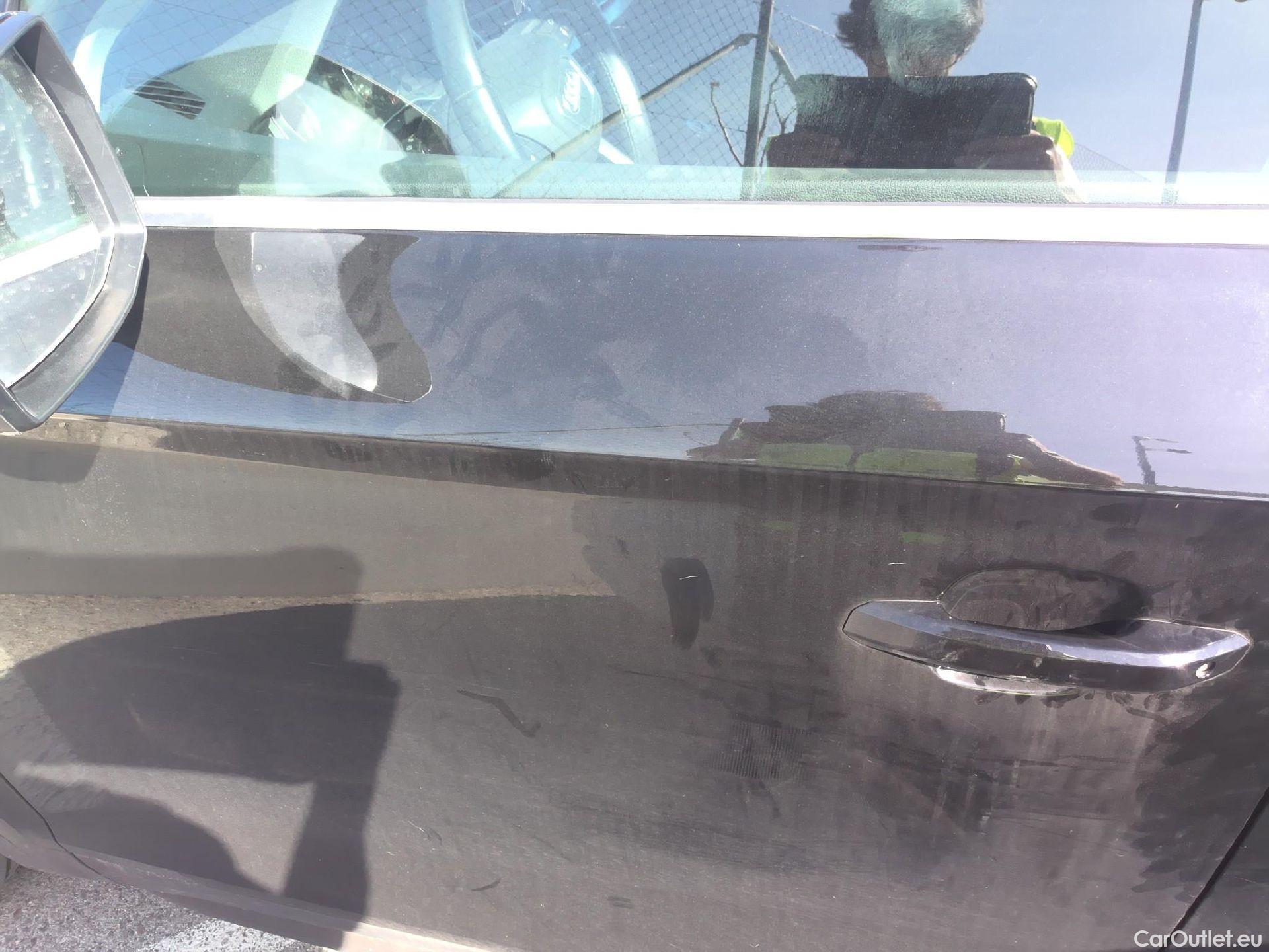  Audi  Q5 AUDI  / 2016 / 5P / todoterreno Advanced 2.0 TDI 110kW (150CV) #7