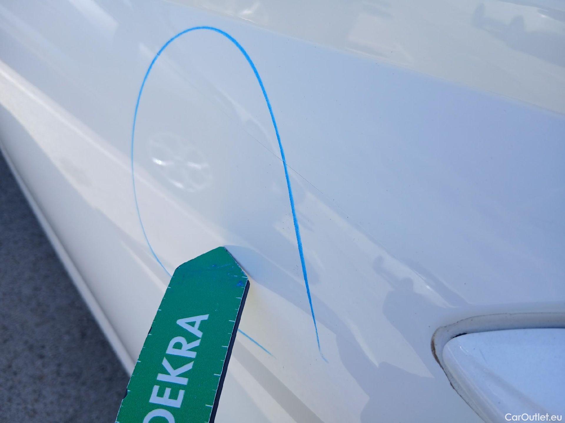  Hyundai  i20 HYUNDAI  / 2020 / 5P / berlina con portón 1.0 TGDI 74kW (100CV) 48V Essence #22