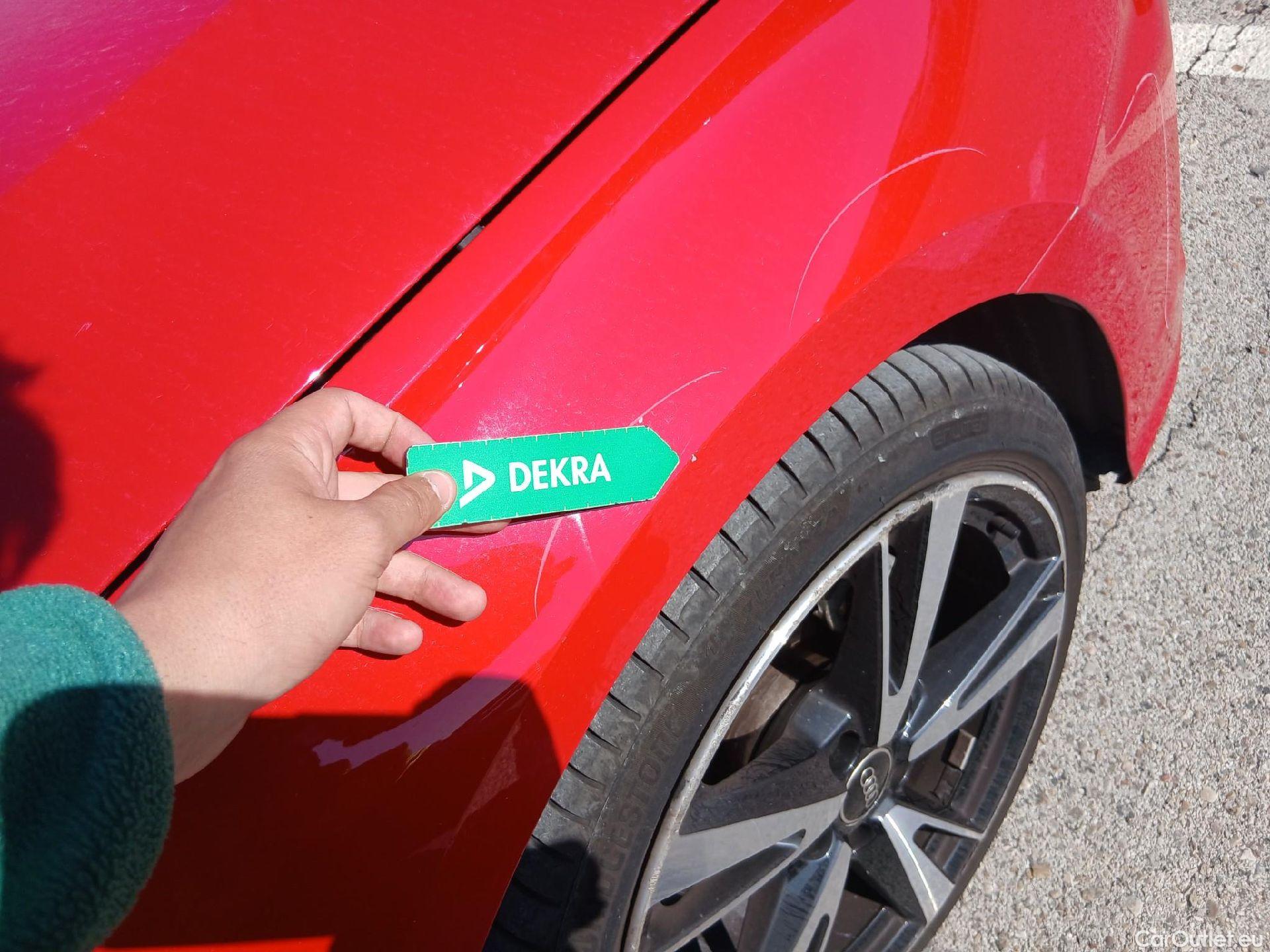  Audi  A3 AUDI  / 2020 / 5P / berlina con portón Sportback Black line 35 TDI 110kW S tron #37