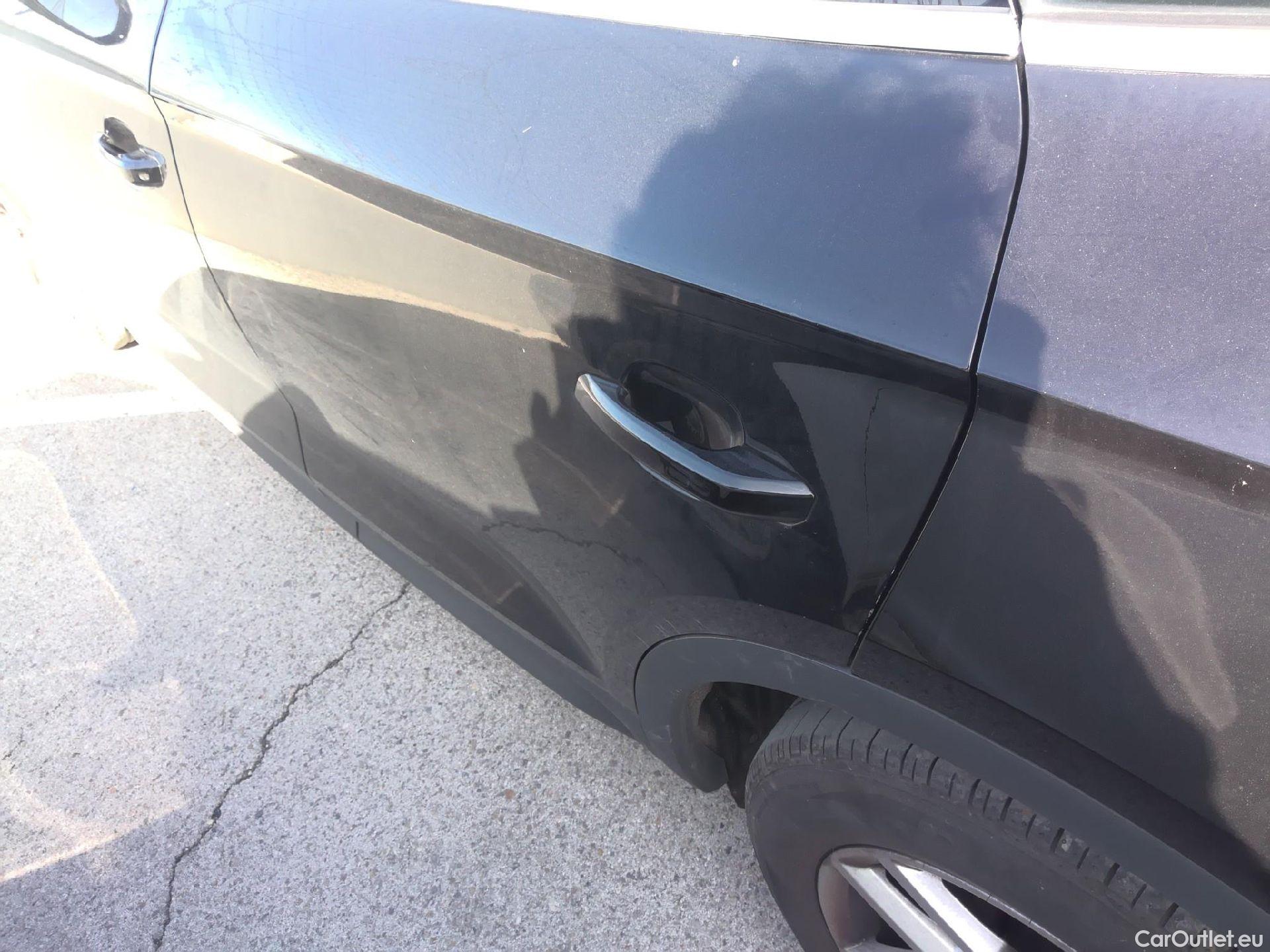  Audi  Q5 AUDI  / 2016 / 5P / todoterreno Advanced 2.0 TDI 110kW (150CV) #11