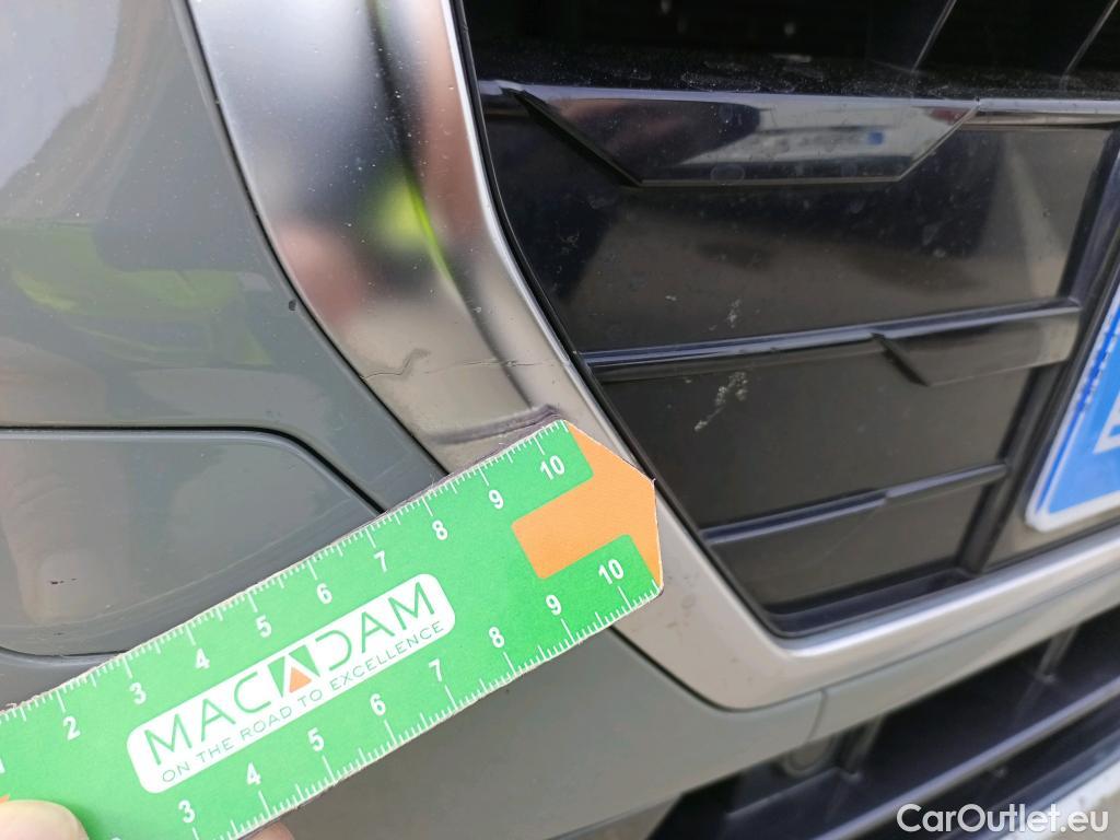  Audi  Q2 AUDI  / 2016 / 5P / todoterreno Design 30 TFSI 85kW (116CV) #23