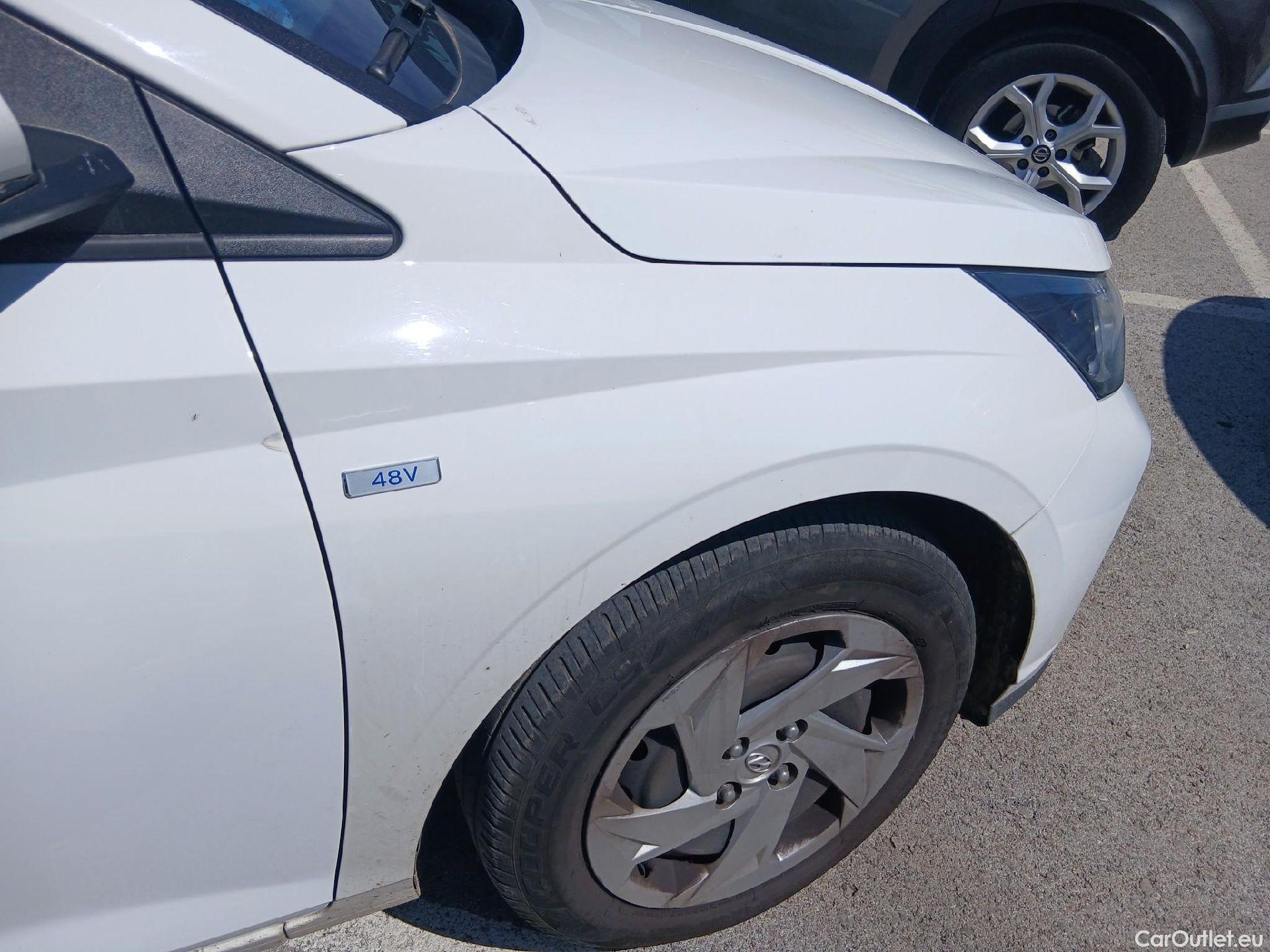  Hyundai  i20 HYUNDAI  / 2020 / 5P / berlina con portón 1.0 TGDI 74kW (100CV) 48V Essence #43