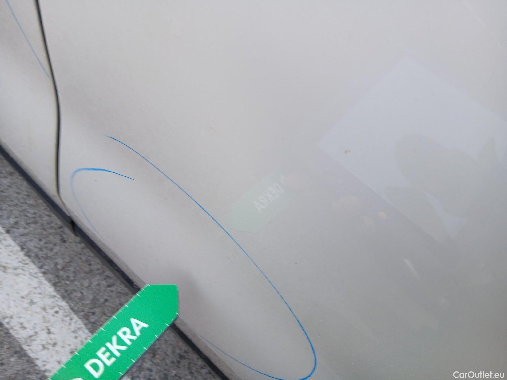  Bmw  X2 Serie  sDrive 18i Advantage 1.5 140CV AT7 E6dT #17