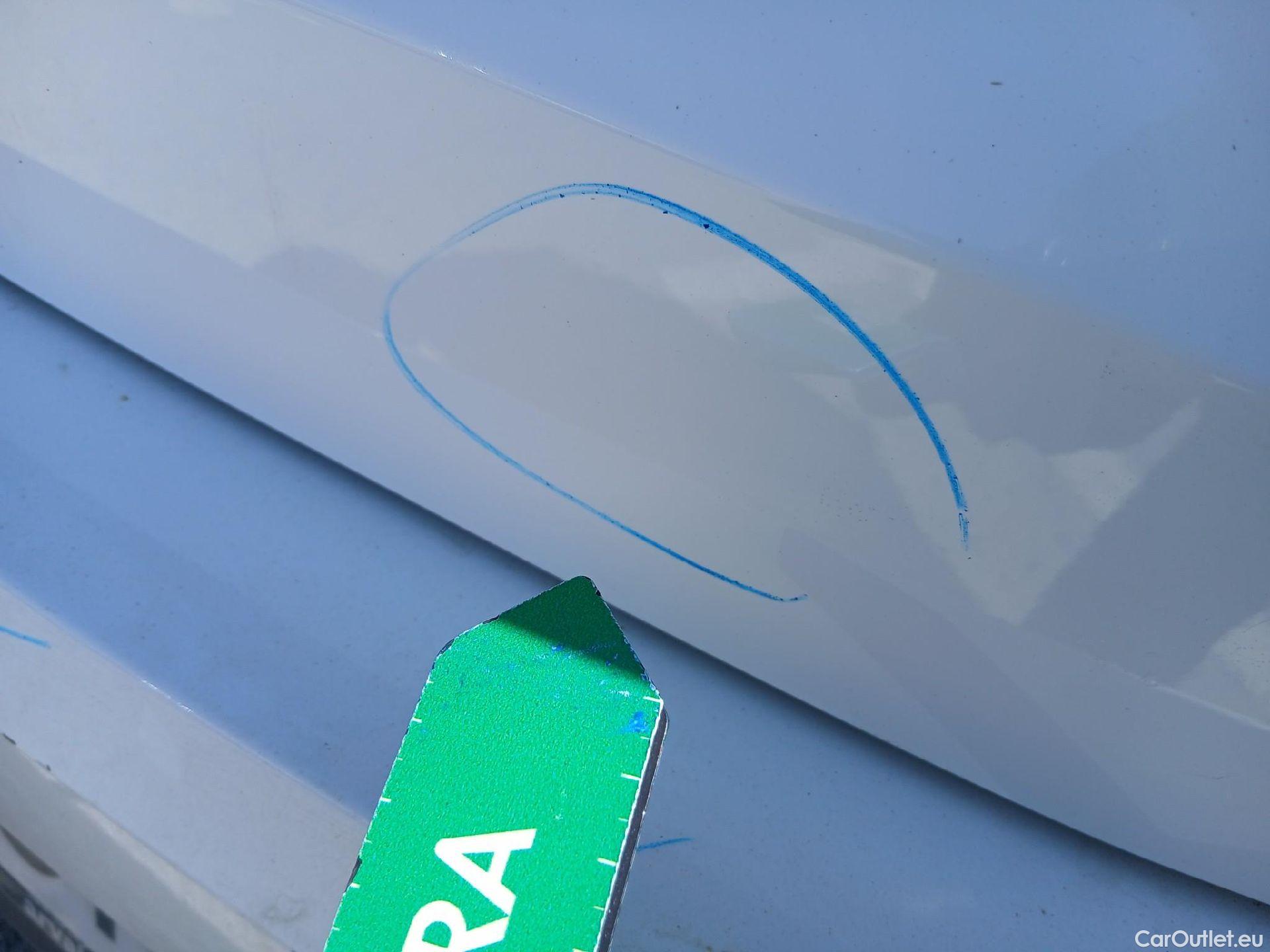  Hyundai  i20 HYUNDAI  / 2020 / 5P / berlina con portón 1.0 TGDI 74kW (100CV) 48V Essence #32