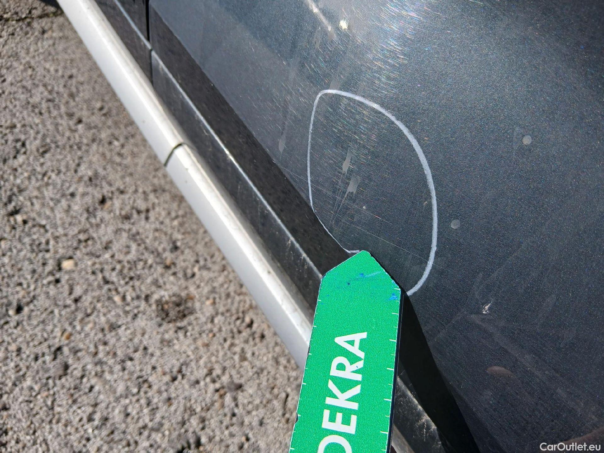  Audi  Q5 AUDI  SPORTBACK / 2020 / 5P / todoterreno Advanced 35 TDI 120kW S tronic (AC) #37