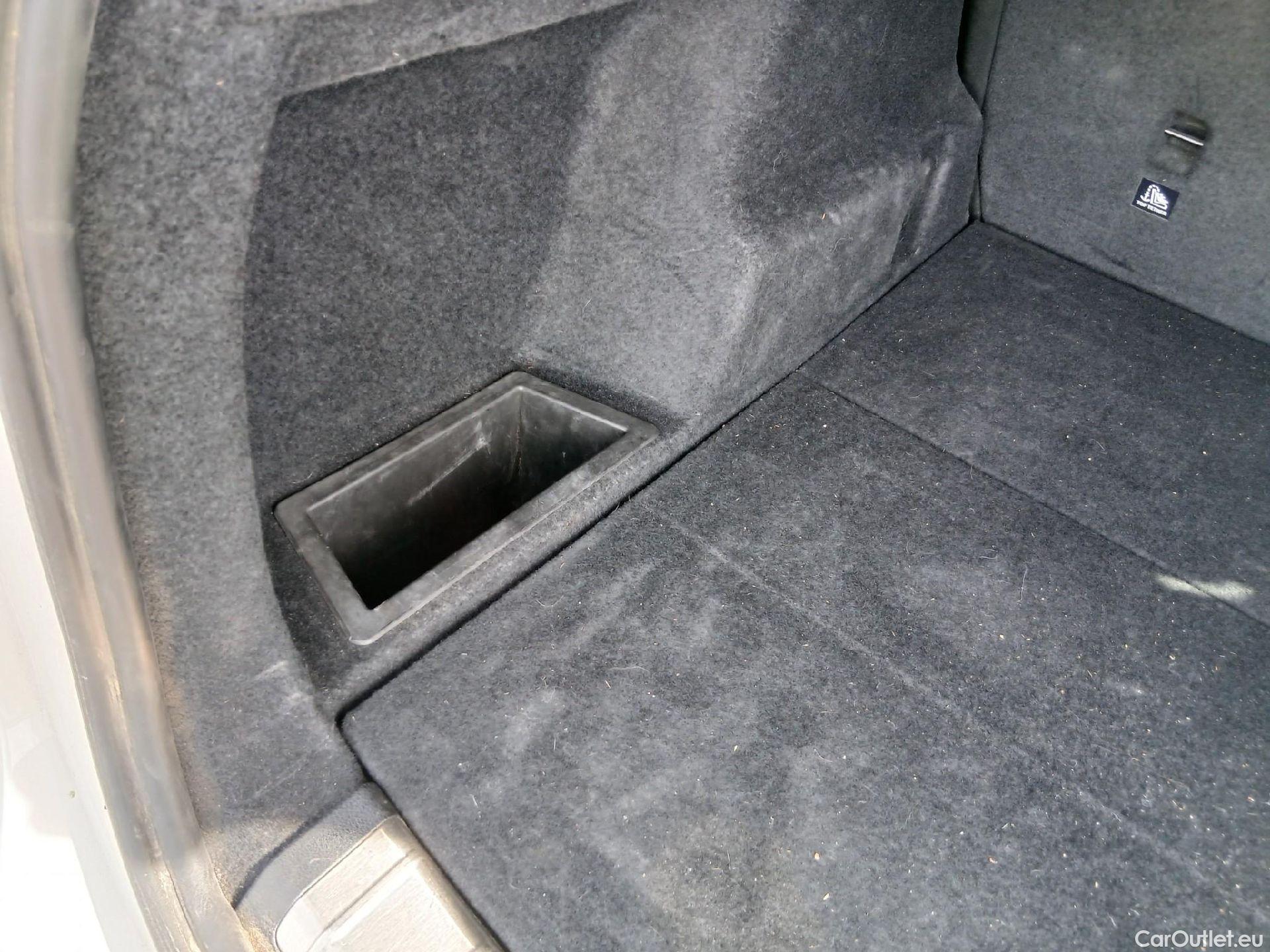  Bmw  X1 BMW  / 2019 / 5P / todoterreno sDrive16d #5