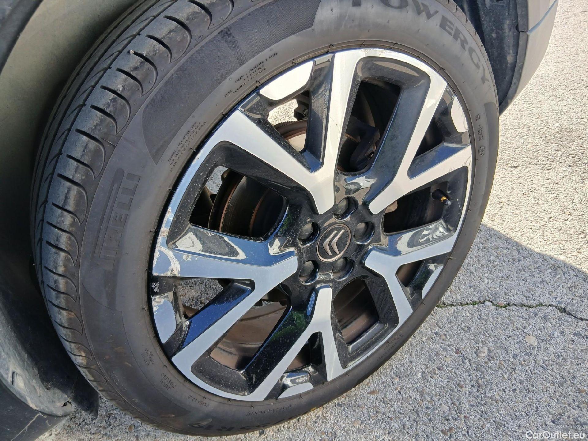  Citroen  C5 CITROEN  Aircross / 2018 / 5P / todoterreno BlueHdi 96kW (130CV) S&S Feel #34