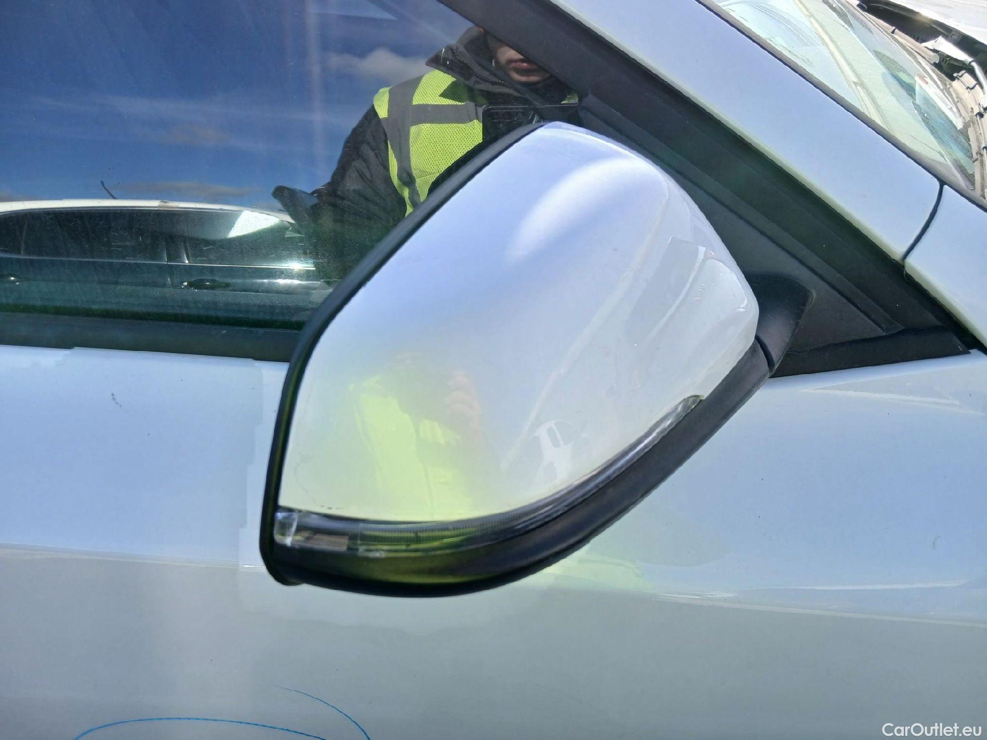  Bmw  X2 Serie  sDrive 18i Advantage 1.5 140CV AT7 E6dT #30