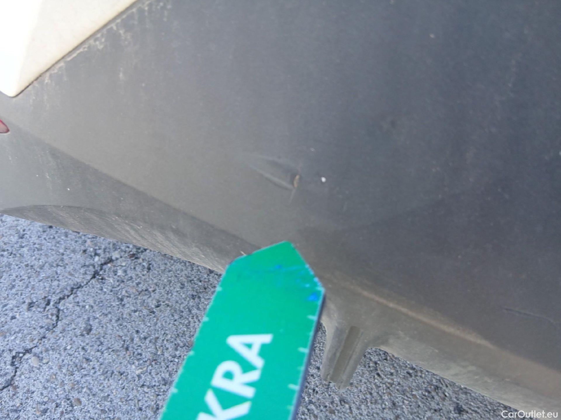  Hyundai  i20 HYUNDAI  / 2020 / 5P / berlina con portón 1.0 TGDI 74kW (100CV) 48V Essence #28