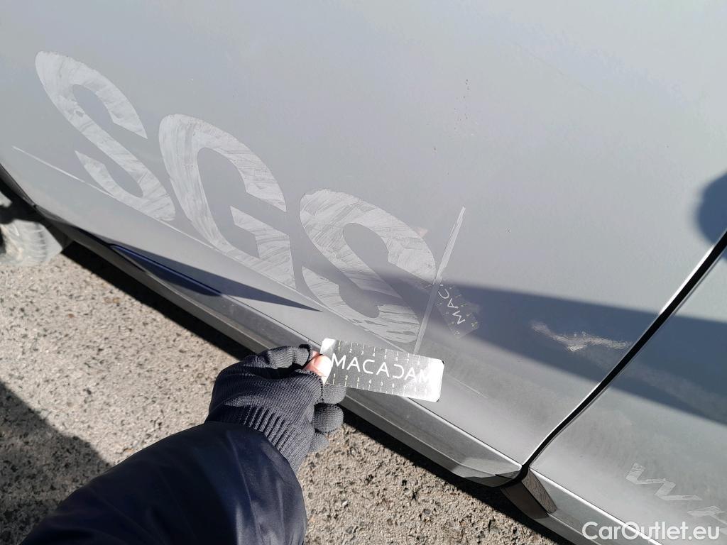  Peugeot  2008 PEUGEOT  / 2019 / 5P / todoterreno Allure BlueHDI 81kW (110CV) #4