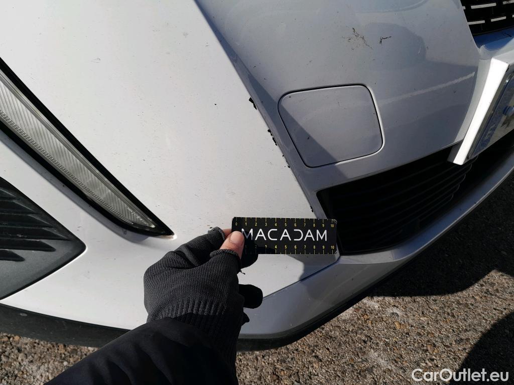  Peugeot  2008 PEUGEOT  / 2019 / 5P / todoterreno Allure BlueHDI 81kW (110CV) #8