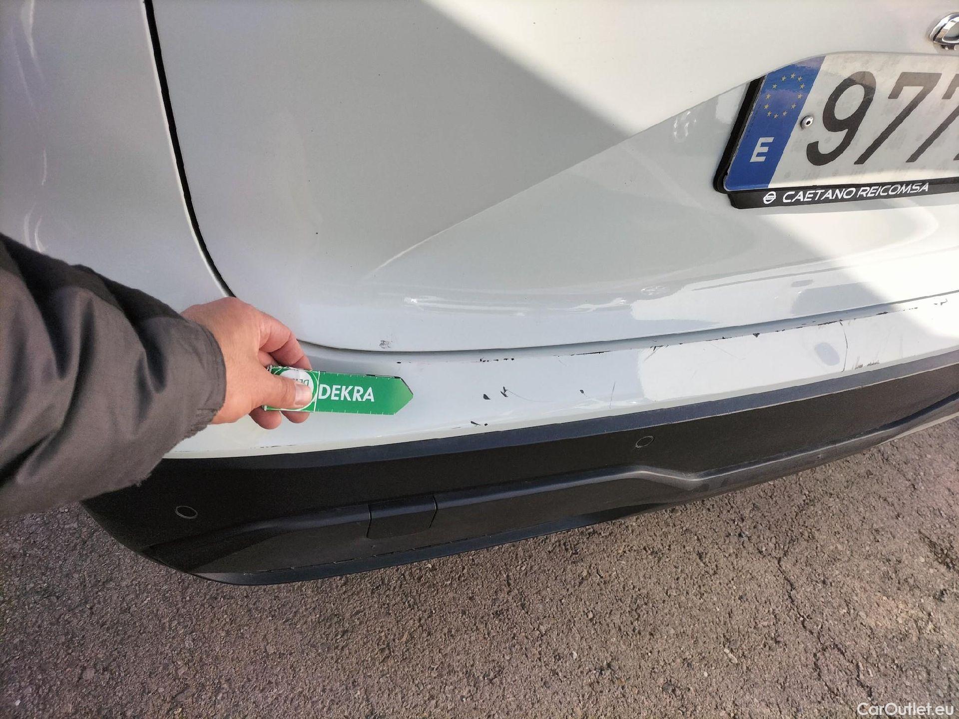  Nissan  Qashqai NISSAN  / 2021 / 5P / todoterreno DIG-T 103kW (140CV) mHEV 4x2 Acenta #35