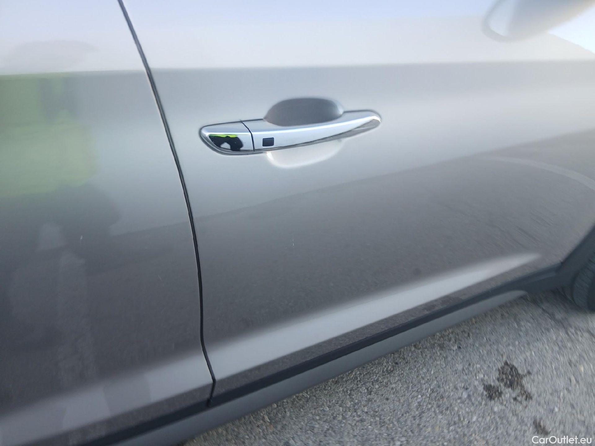  Hyundai  Tucson HYUNDAI  / 2018 / 5P / todoterreno 1.6 CRDi 85kW (116CV) Tecno 4x2 #7