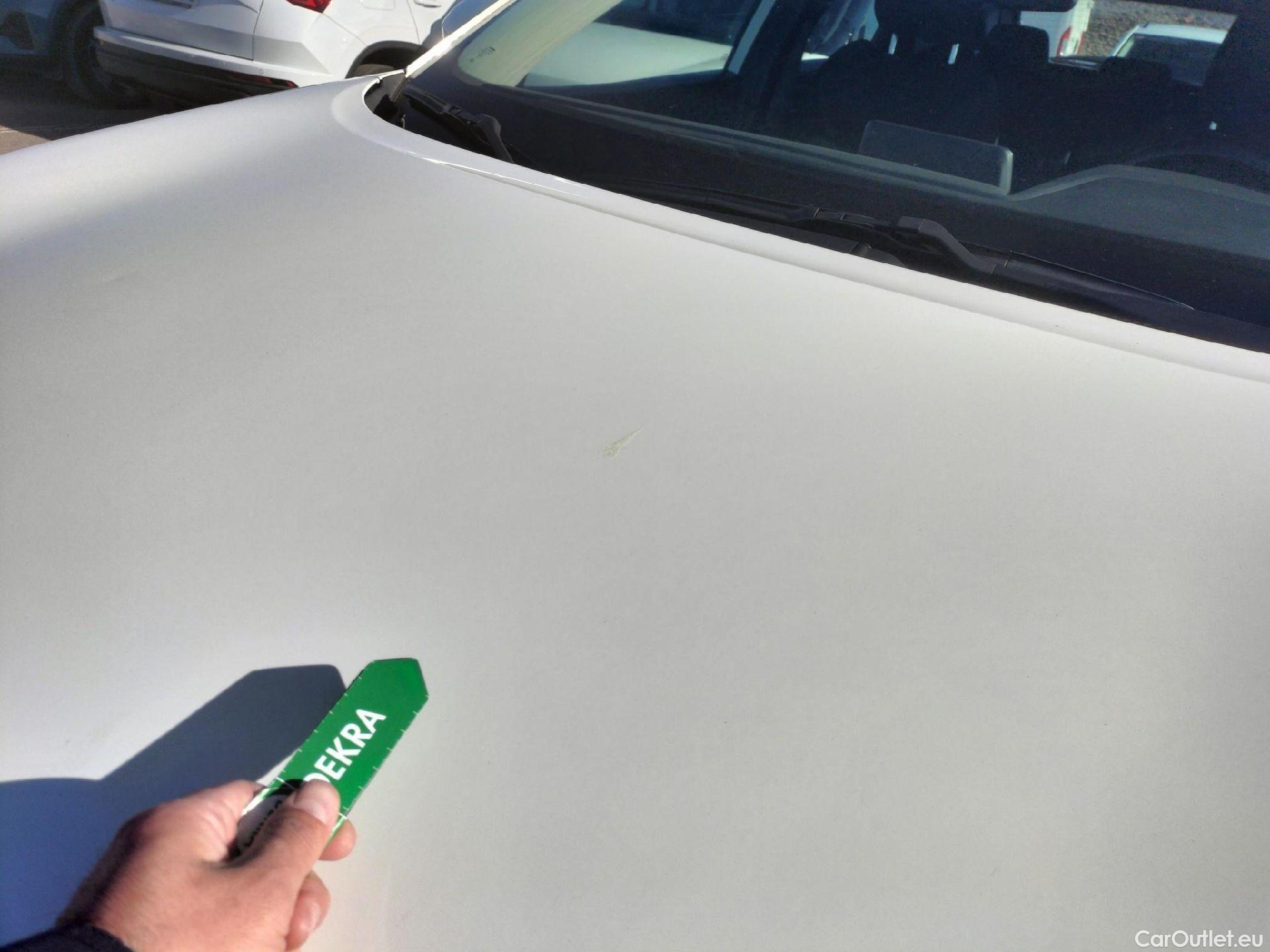  Nissan  Qashqai NISSAN  / 2021 / 5P / todoterreno DIG-T 103kW (140CV) mHEV 4x2 Acenta #9