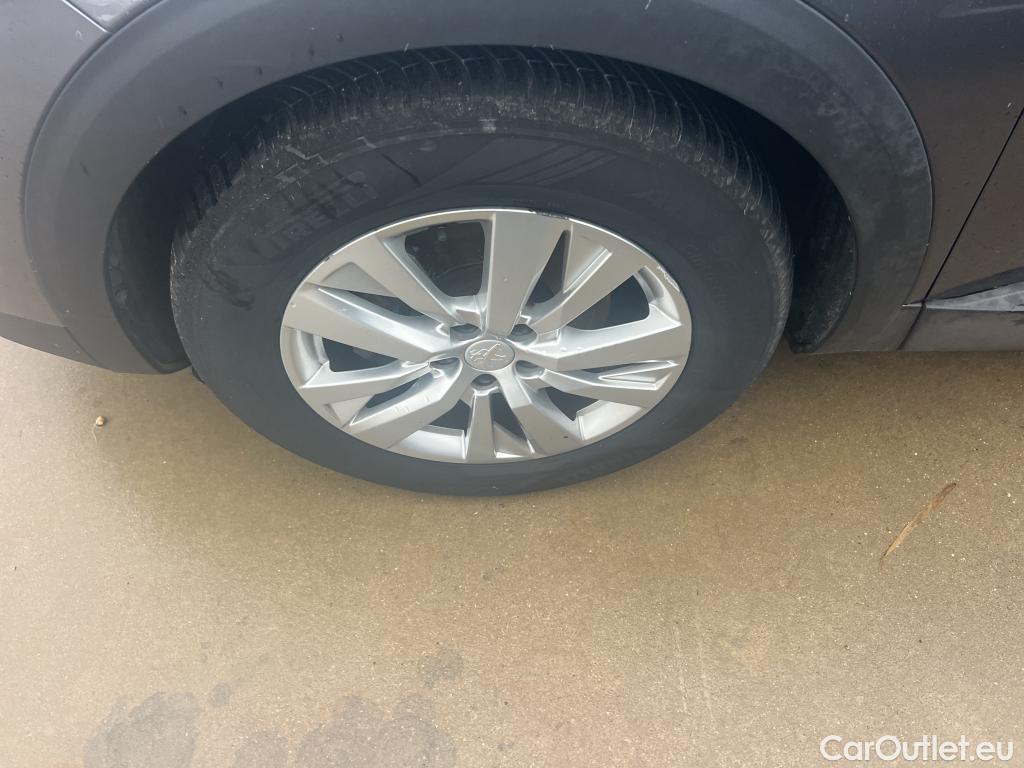  Peugeot  3008 PEUGEOT  / 2020 / 5P / todoterreno 1.5 BlueHDi 96kW (130CV) S&S Active Pack (AC3) #7