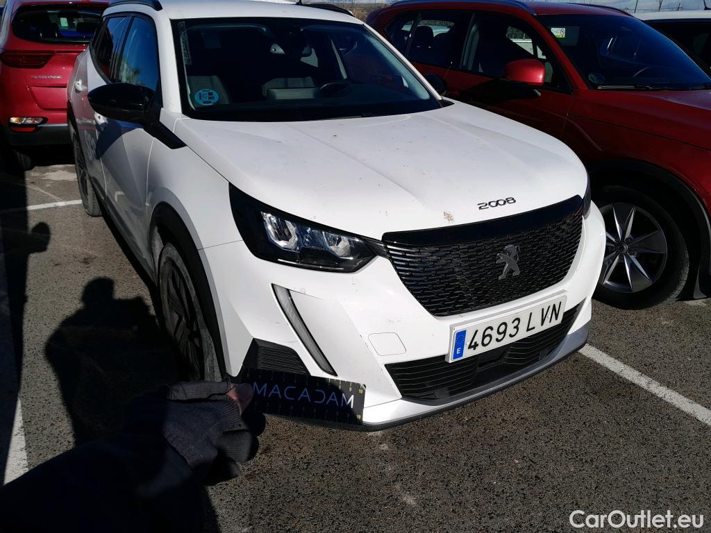 Peugeot  2008 PEUGEOT  / 2019 / 5P / todoterreno Allure BlueHDI 81kW (110CV) #3