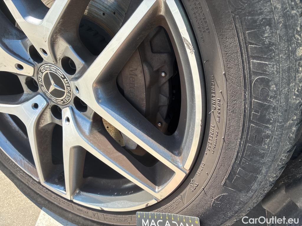  Mercedes  G-Klasee MERCEDES-BENZ Clase GLC / 2015 / 5P / todoterreno GLC 220 d 4MATIC #4