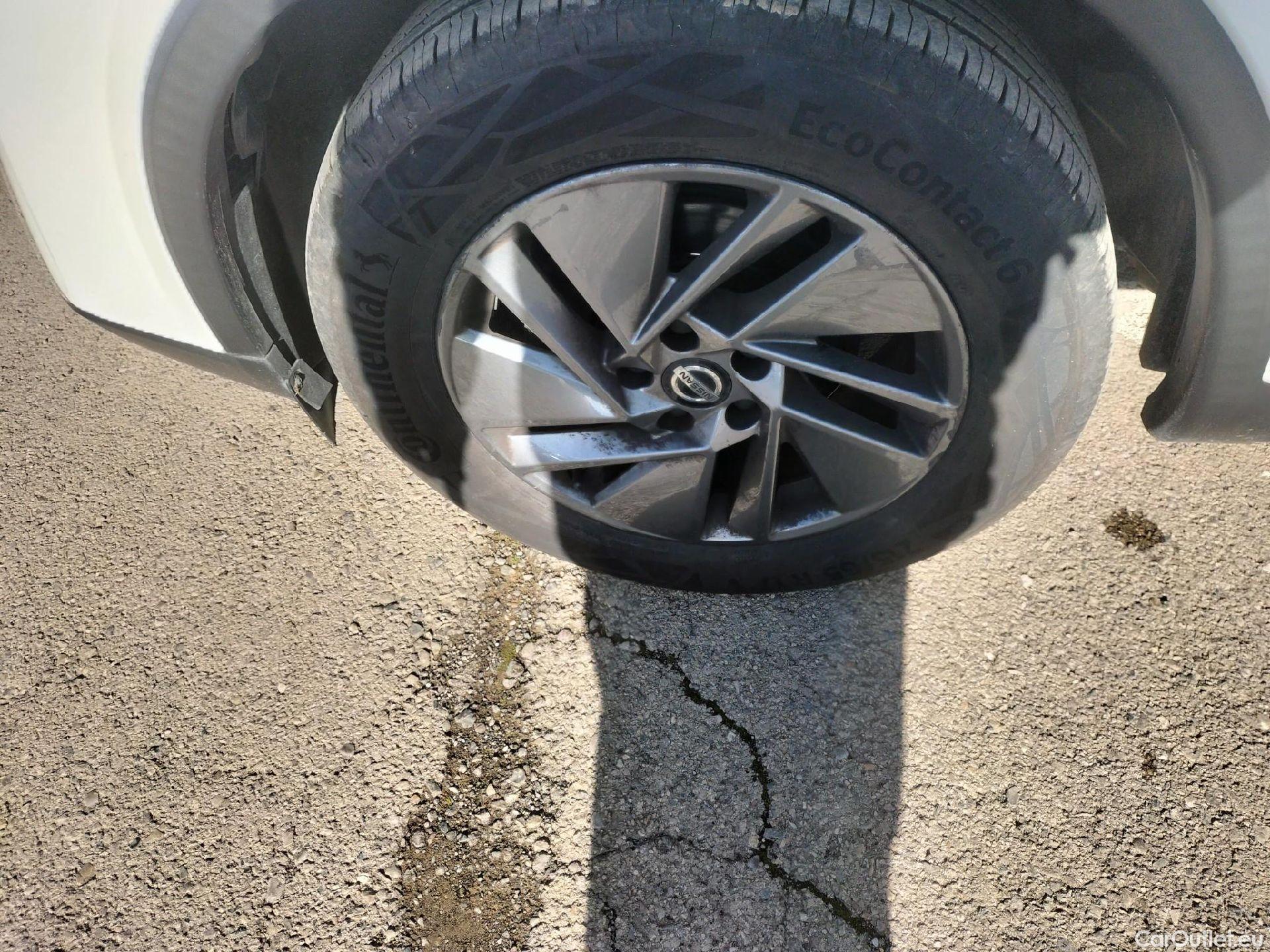  Nissan  Qashqai NISSAN  / 2021 / 5P / todoterreno DIG-T 103kW (140CV) mHEV 4x2 Acenta #11