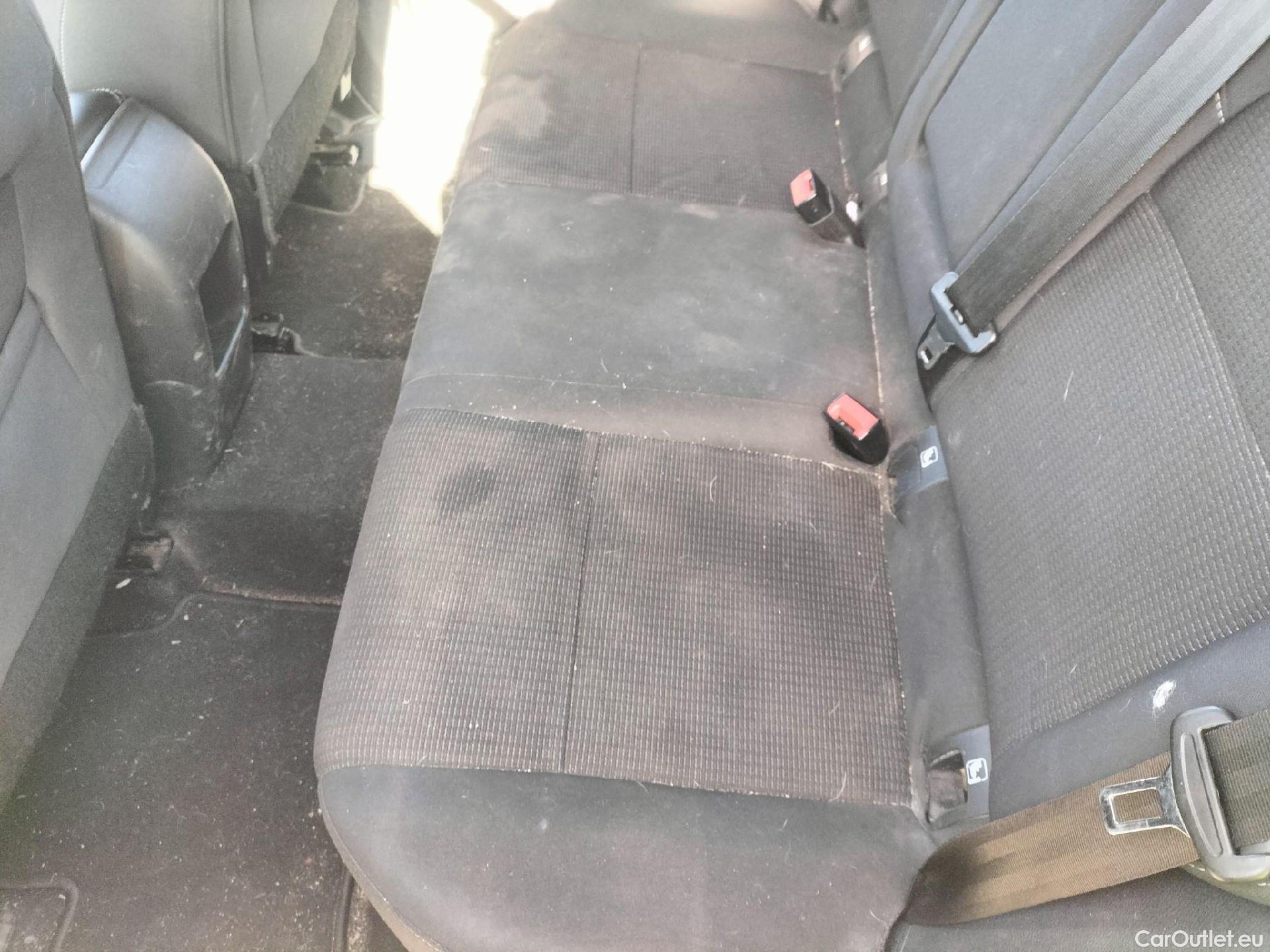  Nissan  Qashqai NISSAN  / 2021 / 5P / todoterreno DIG-T 103kW (140CV) mHEV 4x2 Acenta #26