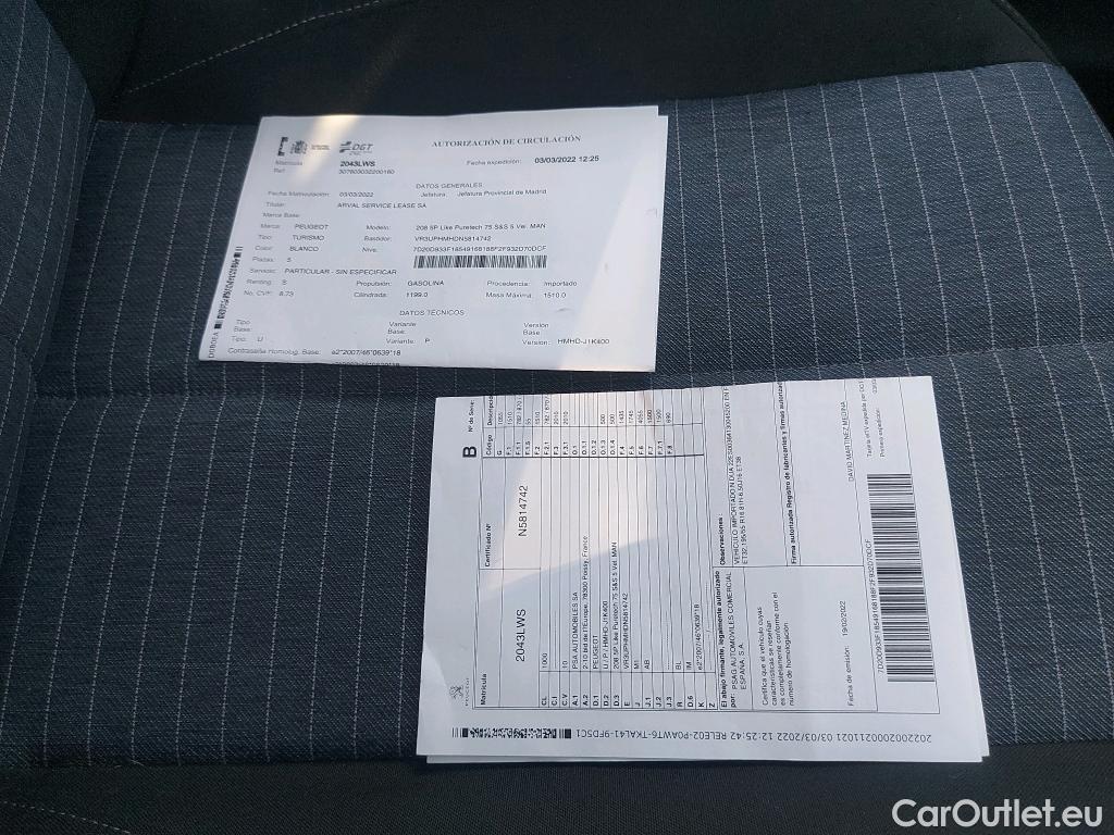  Peugeot  208 PEUGEOT  / 2019 / 5P / berlina con portón PureTech 55kW (75CV) Like #12