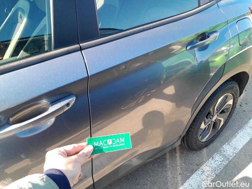  Hyundai  Konna HYUNDAI Kona / 2017 / 5P / todoterreno 1.6 GDI HEV Klass DT #18