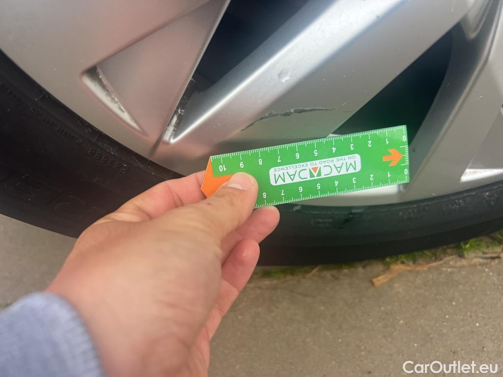  Peugeot  3008 PEUGEOT  / 2020 / 5P / todoterreno 1.5 BlueHDi 96kW (130CV) S&S Active Pack (AC3) #10