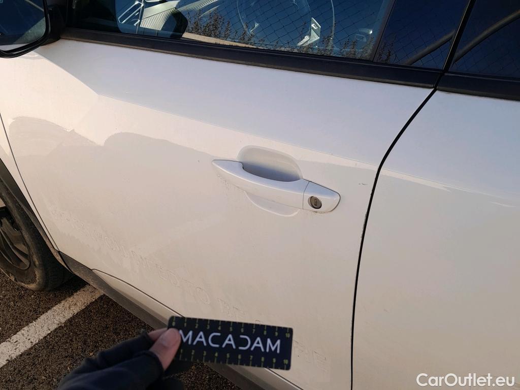  Peugeot  2008 PEUGEOT  / 2019 / 5P / todoterreno Allure BlueHDI 81kW (110CV) #5