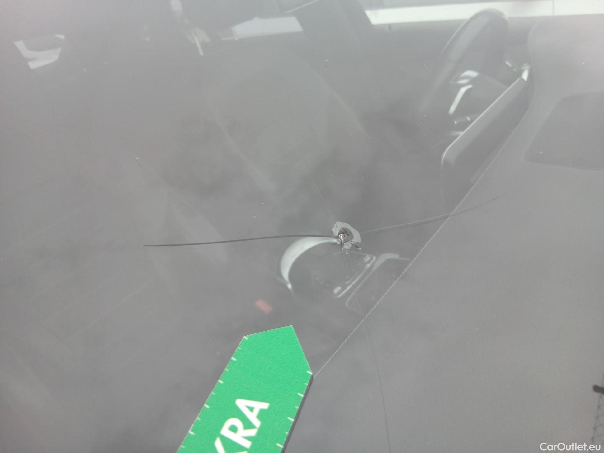  Mercedes  G-Klasee Clase GLC GLC 300 de 4Matic (253.311)AMG 2.0 305CV AT9 E6d #3